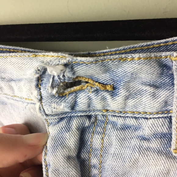 Free People Distressed Cutoff Cotton Denim Shorts Size 28 - Picture 8 of 8